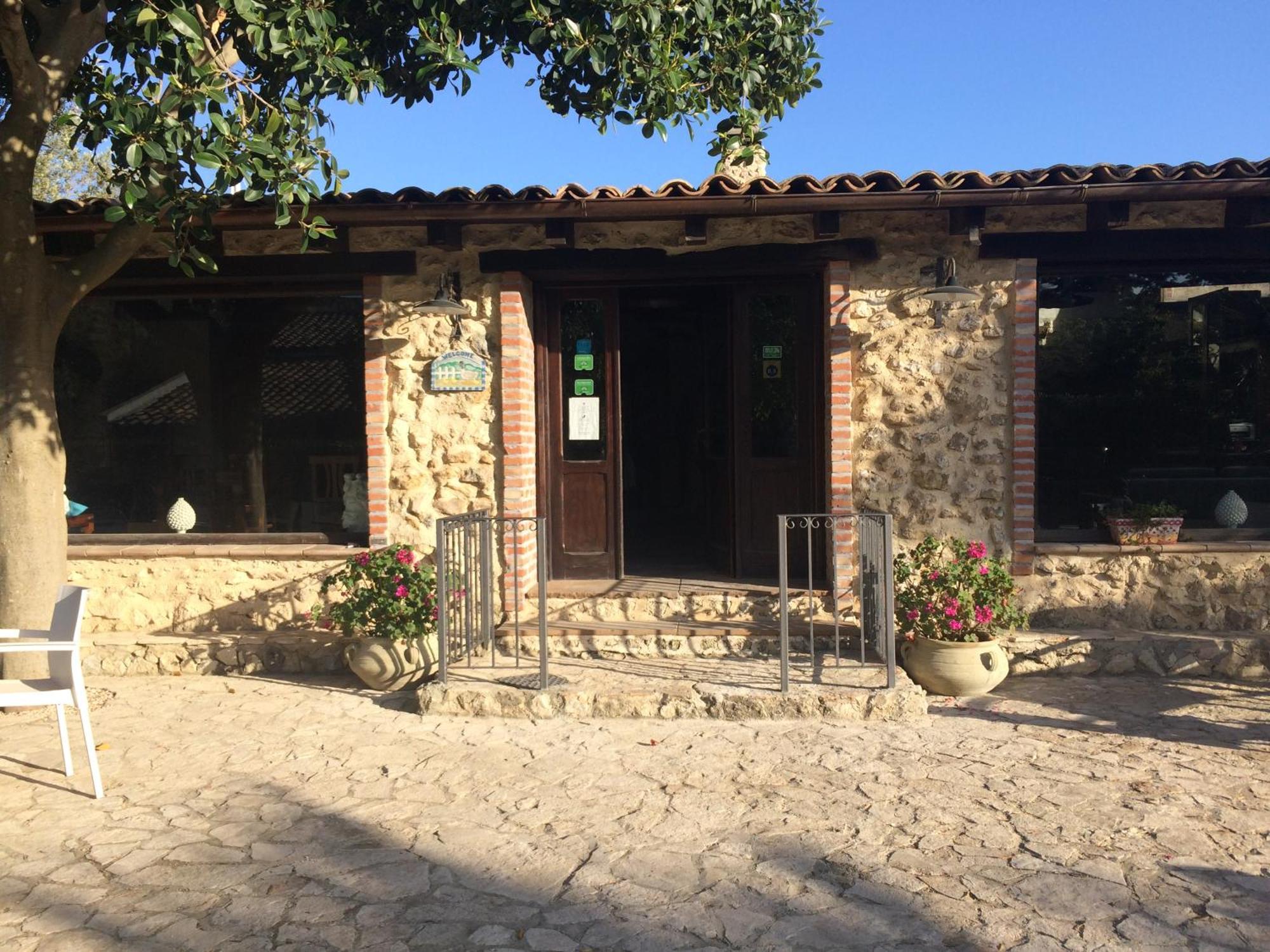 Agriturismo Roba Degli Ulivi Villa Agrigento Exterior foto